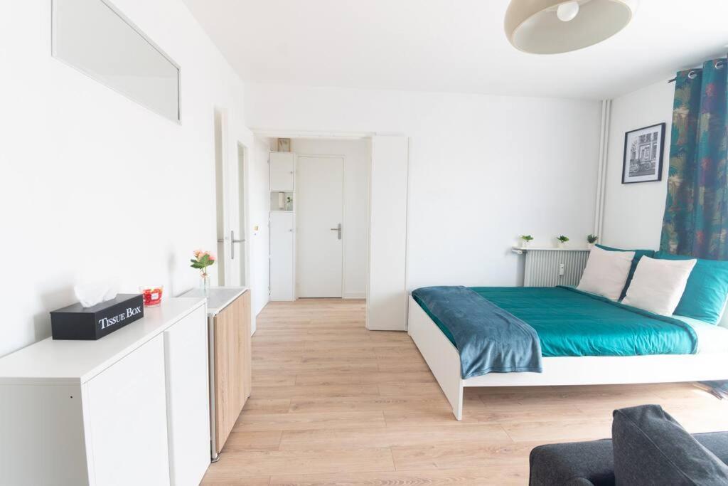 Le Citadin-T1-28M2-Pte Paris M7 Daire Le Kremlin-Bicêtre Dış mekan fotoğraf