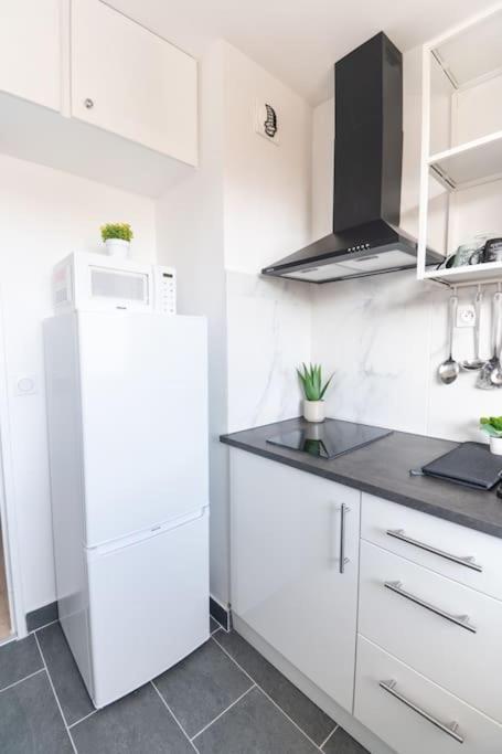 Le Citadin-T1-28M2-Pte Paris M7 Daire Le Kremlin-Bicêtre Dış mekan fotoğraf